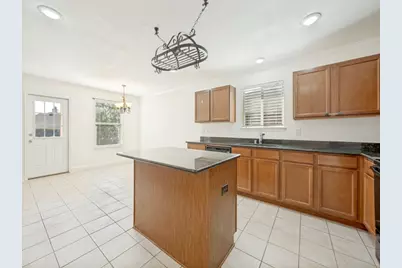 1281 Wysteria Lane, Burleson, TX 76028 - Photo 11