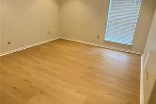 1908 Chasewood Cir, Arlington, TX 76011 - Photo 3