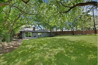 1816 Ridgmar Boulevard, Fort Worth, TX 76116 - Photo 7