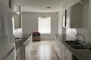 817 E N 10th St, Abilene, TX 79601 - Photo 11