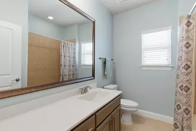 400 Ridgewood Drive, Lewisville, TX 75067 - Photo 21