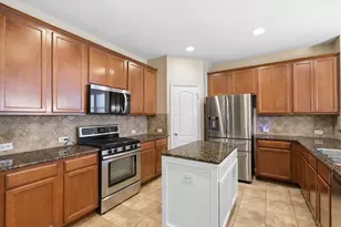 498 Grayson Ln, Lake Dallas, TX 75065 - Photo 7