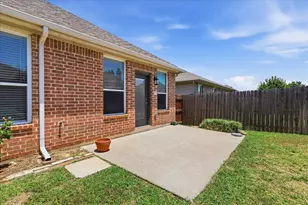 498 Grayson Ln, Lake Dallas, TX 75065 - Photo 25