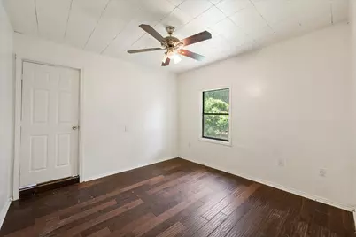 109 E Tyler Street, Ennis, TX 75119 - Photo 17