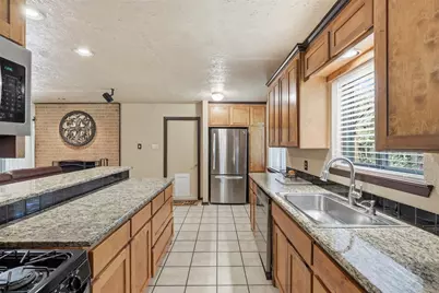3702 Hastings Drive, Arlington, TX 76013 - Photo 3