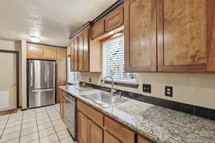 3702 Hastings Dr, Arlington, TX 76013 - Photo 9