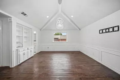 2705 Timberleaf Drive, Carrollton, TX 75006 - Photo 7