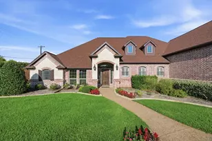 8470 Steeplechase Cir, Argyle, TX 76226 - Photo 3