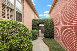 7 Knightwood Ct, Dallas, TX 75225 - Photo 39