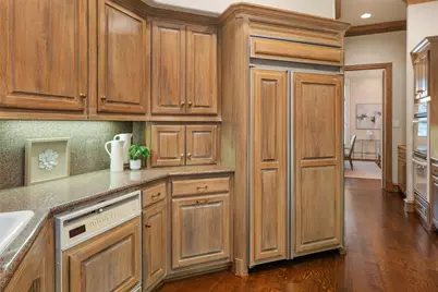 7 Knightwood Court, Dallas, TX 75225 - Photo 21