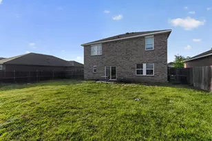432 Glen Meadow Dr, Glenn Heights, TX 75154 - Photo 3