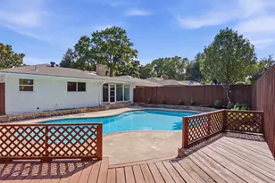 2369 Claridge Cir, Plano, TX 75075 - Photo 37