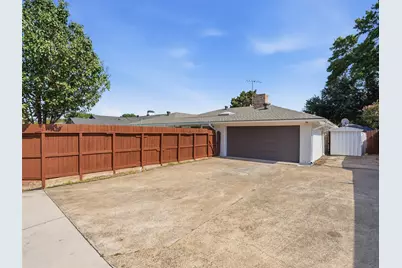 2369 Claridge Circle, Plano, TX 75075 - Photo 39