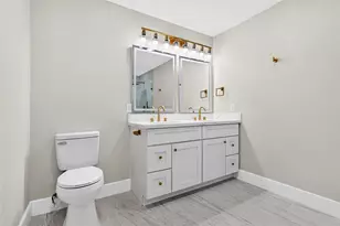 1026 Park Center St, Benbrook, TX 76126 - Photo 13