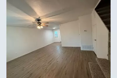1505 W Pearl Street #15, Granbury, TX 76048 - Photo 11