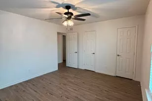 1505 W Pearl St, Granbury, TX 76048 - Photo 15