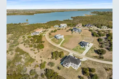 1239 Preserve Boulevard, Grand Prairie, TX 75104 - Photo 7