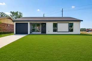 208 Woodgrove St, Mesquite, TX 75181 - Photo 1