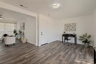 208 Woodgrove St, Mesquite, TX 75181 - Photo 15