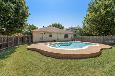 13513 Lost Spurs Road, Fort Worth, TX 76262 - Photo 21