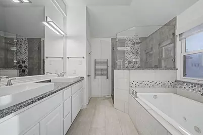 4415 Holland Avenue #D, Dallas, TX 75219 - Photo 9