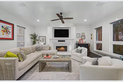 4415 Holland Avenue #D, Dallas, TX 75219 - Photo 3