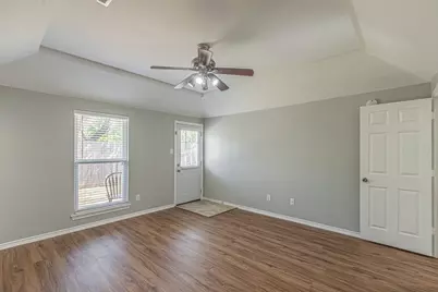 9265 Meandering Drive, North Richland Hills, TX 76182 - Photo 19
