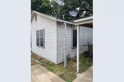 5801 Estes Avenue, Forest Hill, TX 76119 - Photo 3