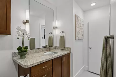 4031 Holland Avenue #D, Dallas, TX 75219 - Photo 19