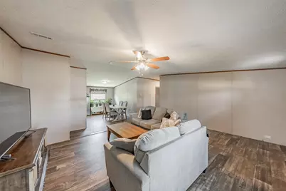 204 Overland Trail, Bridgeport, TX 76426 - Photo 13