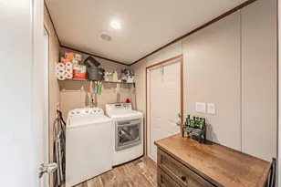 204 Overland Trail, Bridgeport, TX 76426 - Photo 25