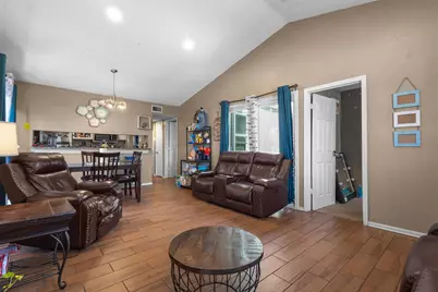 10319 Waterbury Drive, Dallas, TX 75217 - Photo 3
