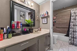 10319 Waterbury Dr, Dallas, TX 75217 - Photo 11