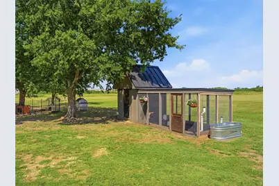 1521 County Road 1107B, Cleburne, TX 76031 - Photo 23