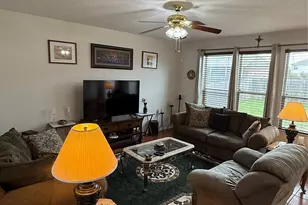 2317 Hillgrove Ct, Mansfield, TX 76063 - Photo 9