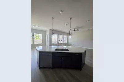 708 Treaty Oak Drive, Lewisville, TX 75056 - Photo 9