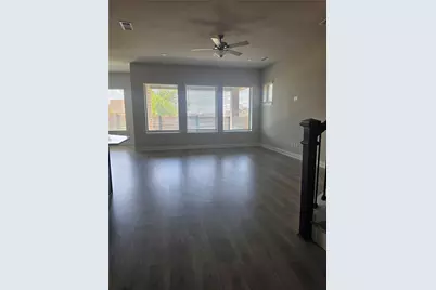 708 Treaty Oak Drive, Lewisville, TX 75056 - Photo 7