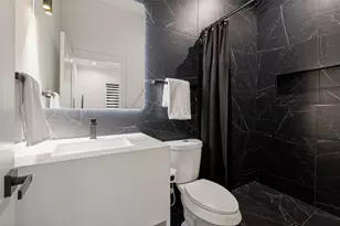 4215 Canada Dr, Dallas, TX 75212 - Photo 19