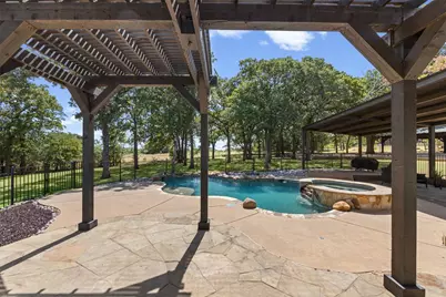 9674 Oak Meadow Lane, Pilot Point, TX 76258 - Photo 37