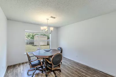 3148 Pine Valley Drive, Grand Prairie, TX 75052 - Photo 9