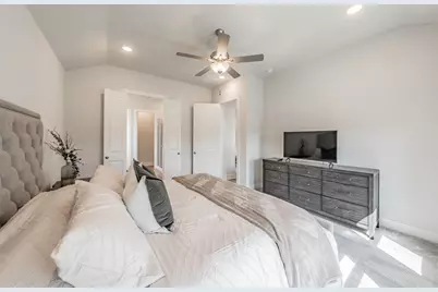 918 Hawthorn Lane, Mansfield, TX 76063 - Photo 17