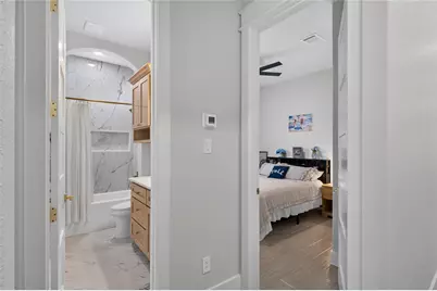 2911 NW 30th Street, Fort Worth, TX 76106 - Photo 9