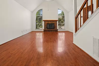 433 Moonlight Way, Irving, TX 75063 - Photo 11