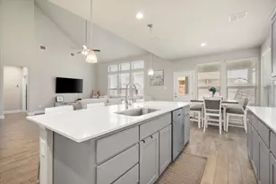 6037 Kansas Trl, Midlothian, TX 76065 - Photo 9