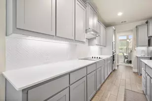 6037 Kansas Trl, Midlothian, TX 76065 - Photo 13
