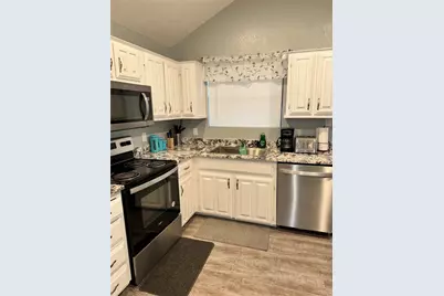 3628 Country Club Drive W, Irving, TX 75038 - Photo 7