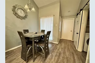3628 Country Club Drive W, Irving, TX 75038 - Photo 9