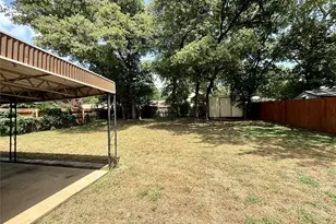 308 Simmons Dr, Hurst, TX 76053 - Photo 13