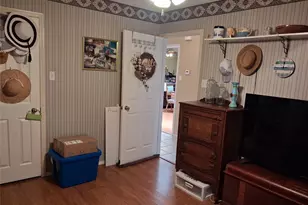 3600 Fox Ridge Rd, Lorena, TX 76655 - Photo 25