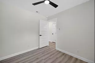 505 Pleasant Valley Rd, Garland, TX 75040 - Photo 23